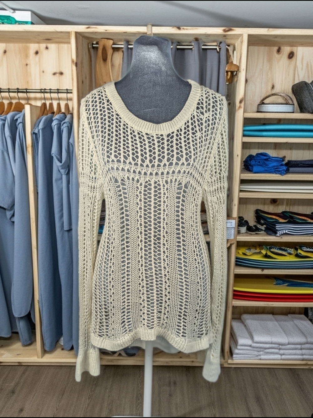 Billabong Liv For Luv crochet sweater Women's Medium open-knit design‎ Beach